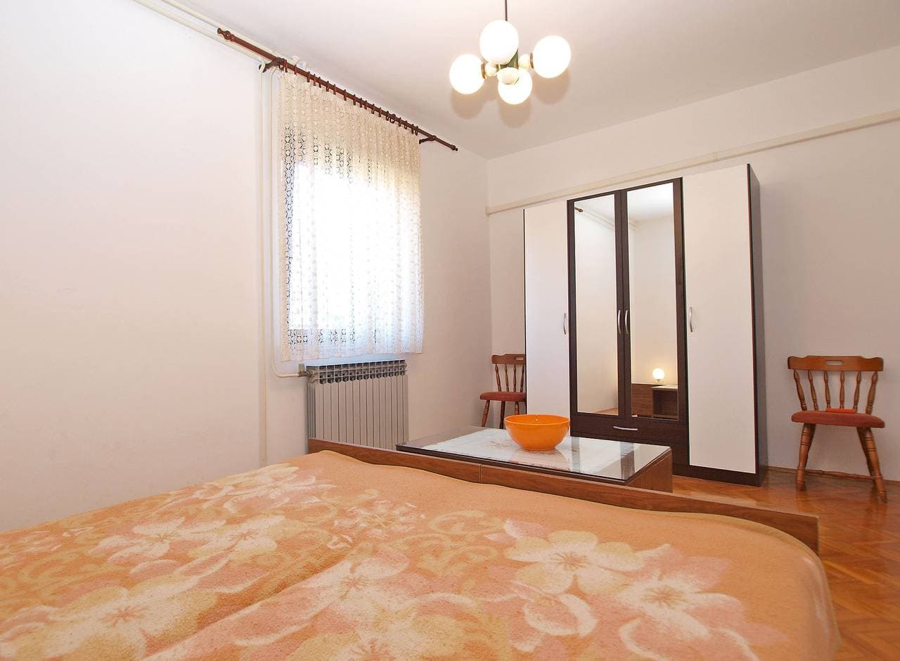 Foto 12 von 31: Ferienwohnung für 4 Personen mit Terrasse