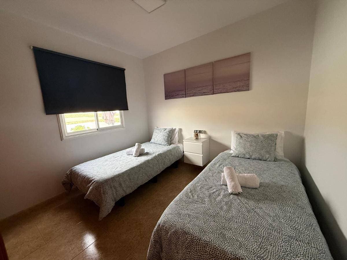 Foto 4 von 25: Two-Bedroom Apartment