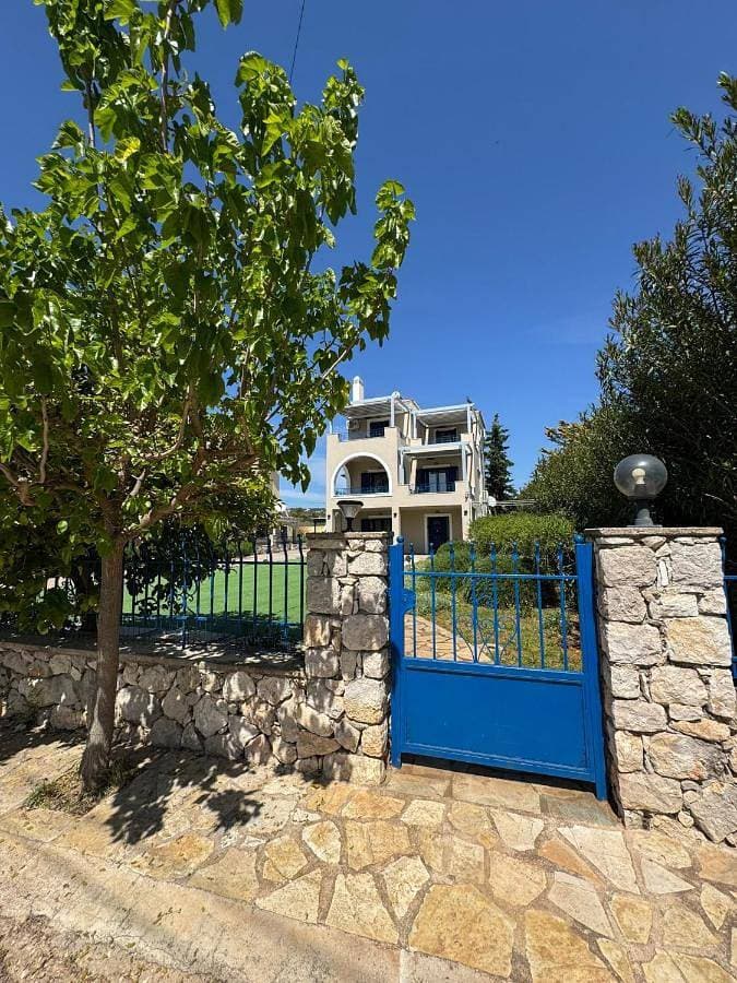 Foto 2 von 5: Two-Bedroom Apartment with Balcony and Sea View