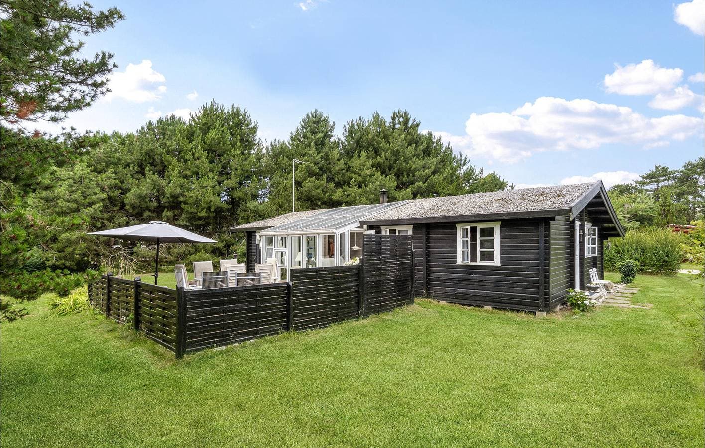 Foto 3 von 18: Ferienhaus für 4 Personen mit Terrasse