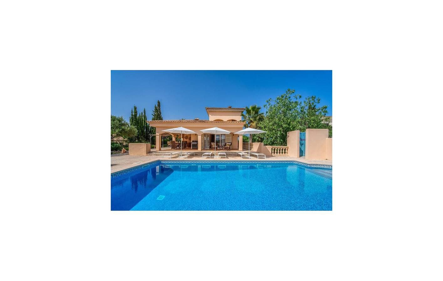 Foto 8 von 37: Rückzugsort mit Meerblick, Pool, Terrasse und Grill