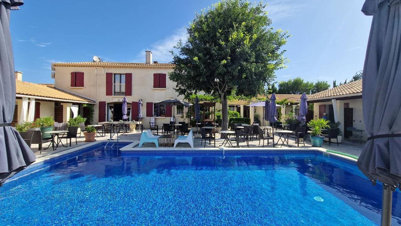 Hôtel Le Mas Des Amandiers 1
