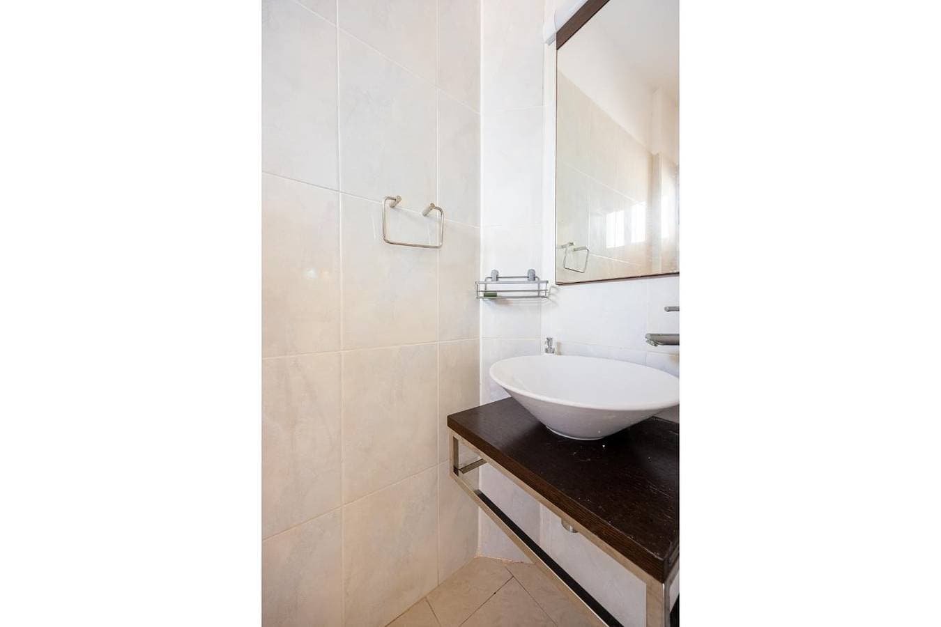 Foto 12 von 22: Villa für 4 Personen mit Balkon
