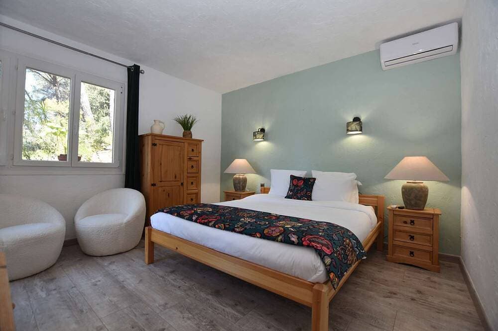 Foto 8 von 30: Villa Lentis Schöne Villa mit großem beheiztem Pool in den Hügeln von Nizza