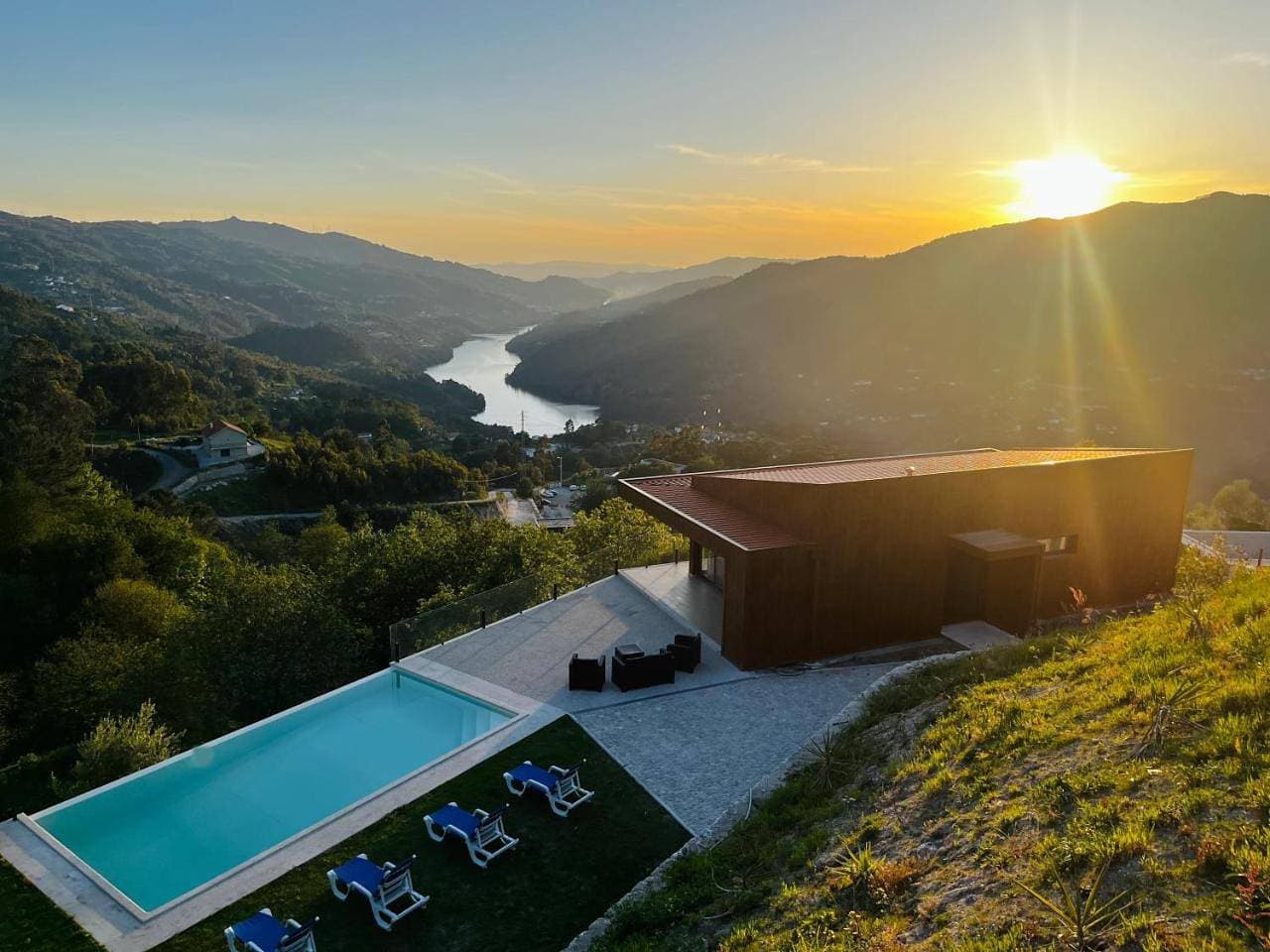 Foto 6 von 22: Villa with Private Pool