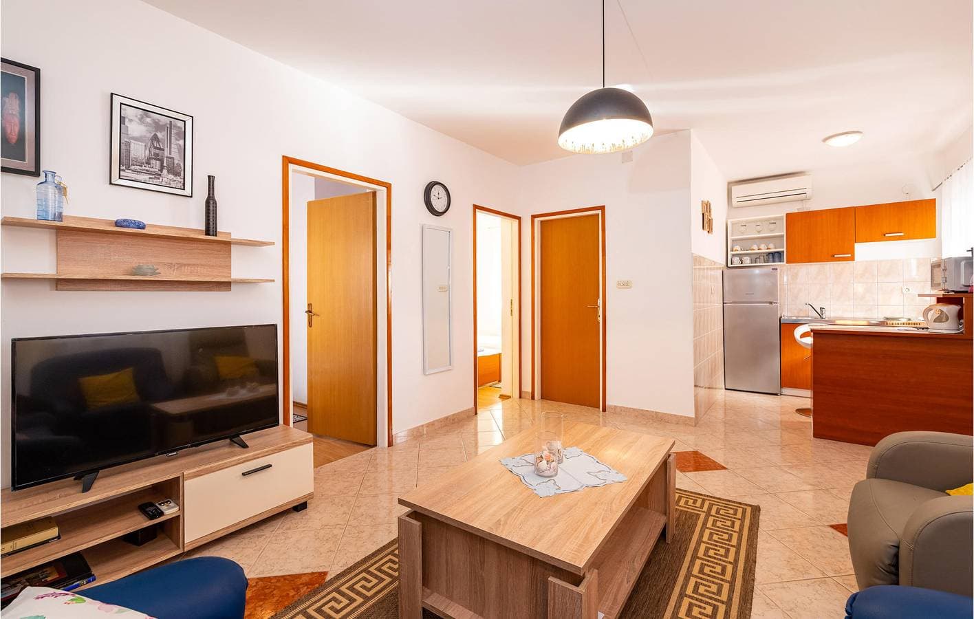 Foto 10 von 26: Urlaub am Meer: Luftiges Apartment mit Meerblick und moderner Ausstattung