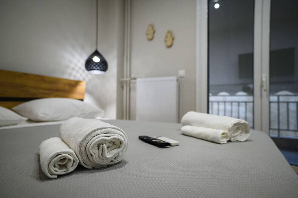 Foto 6 von 30: Boho 2 bdr luxury meets the East