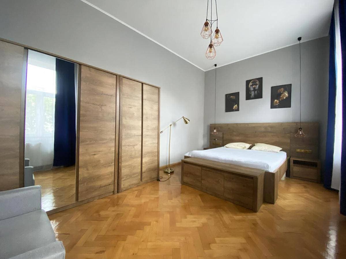 Foto 4 von 10: One-Bedroom Apartment