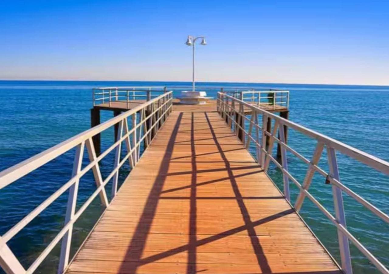 Foto 8 von 24: Two-Bedroom Apartment