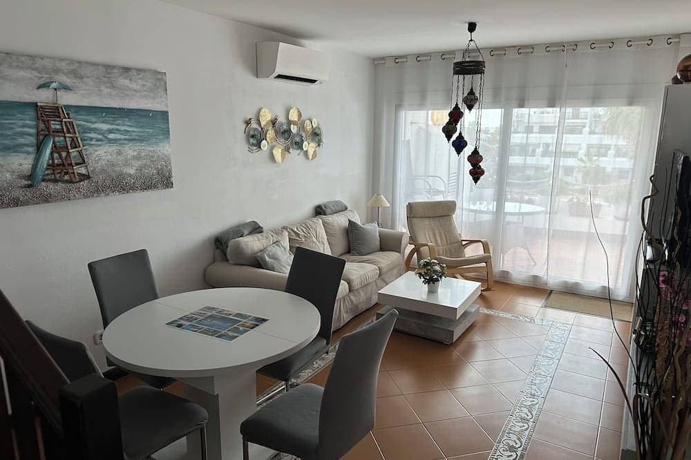 Foto 10 von 19: Schönes Meerblick Duplex-Penthouse Mit Pool In Hafen- Und Strandnähe