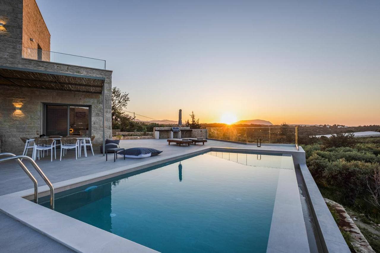 Foto 4 von 5: Villa with Private Pool