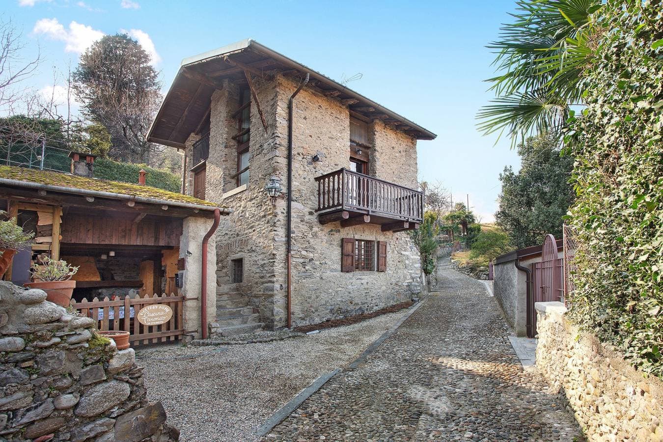 Foto 5 von 40: Ferienhaus 'Cascina Taronico' mit Seeblick und WLAN