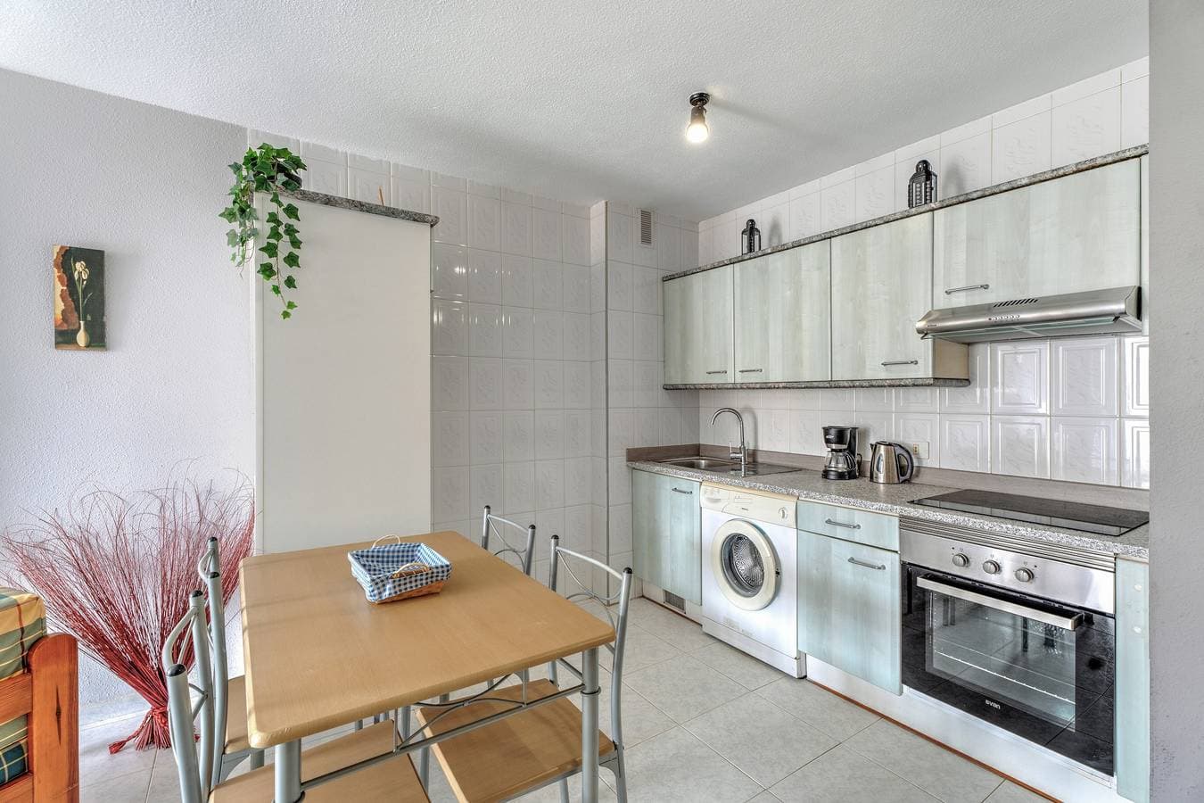 Foto 8 von 21: Ferienwohnung 'Retama' mit Meerblick, privater Terrasse und WLAN