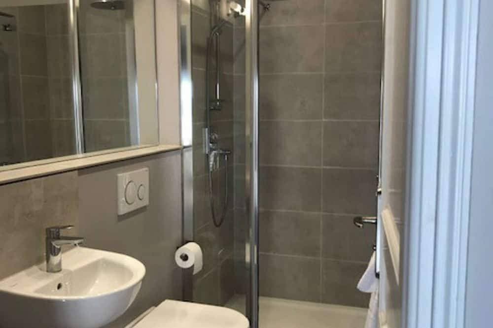 Foto 3 von 8: Renovierte Maisonette im Schloss aus dem 17. Jh