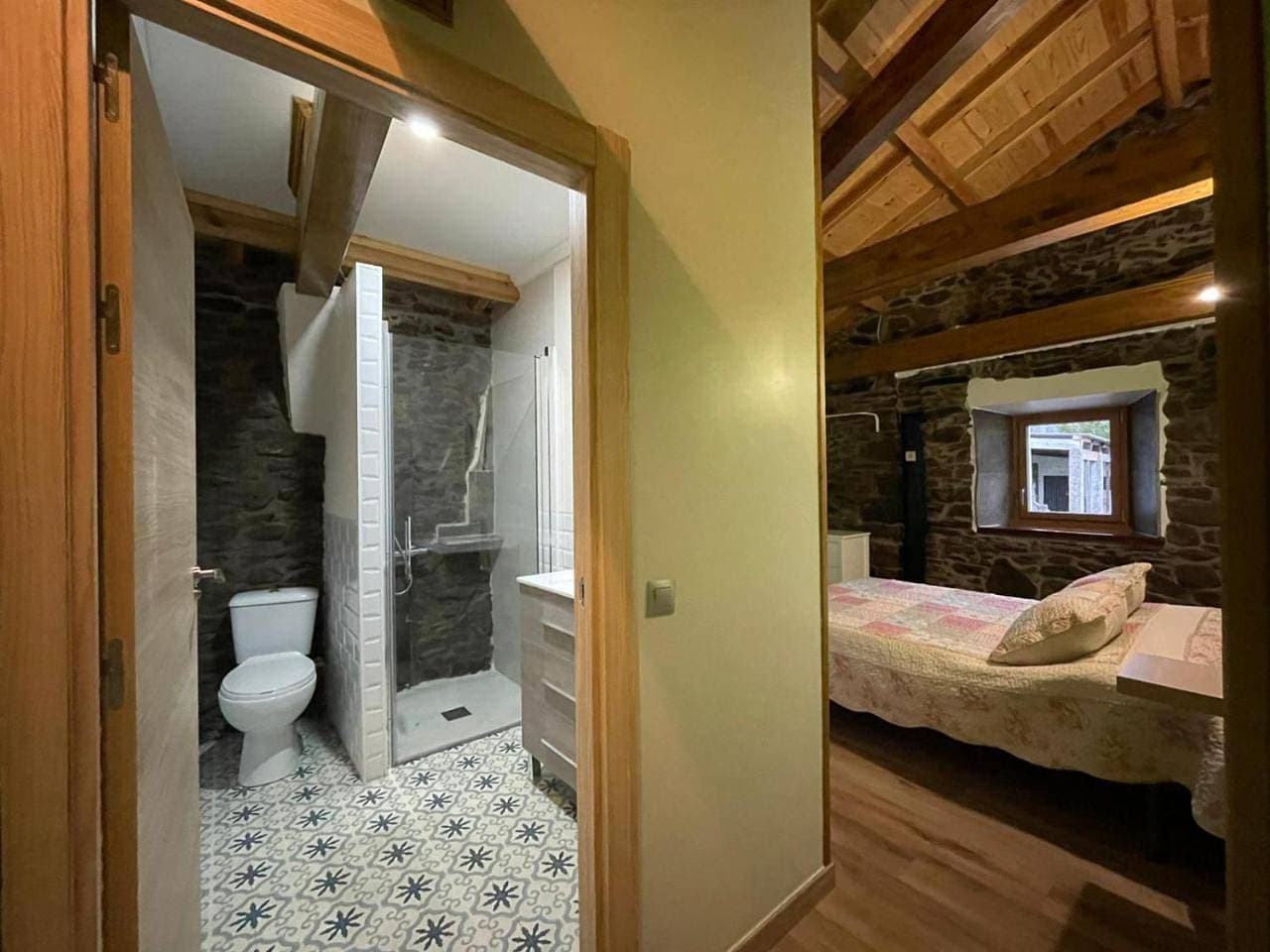 Foto 9 von 16: Three-Bedroom Chalet