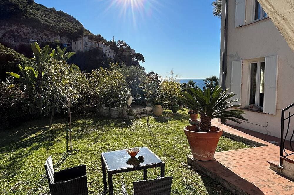 Foto 12 von 24: La Masa B&B - Eze La Chambre vue mer