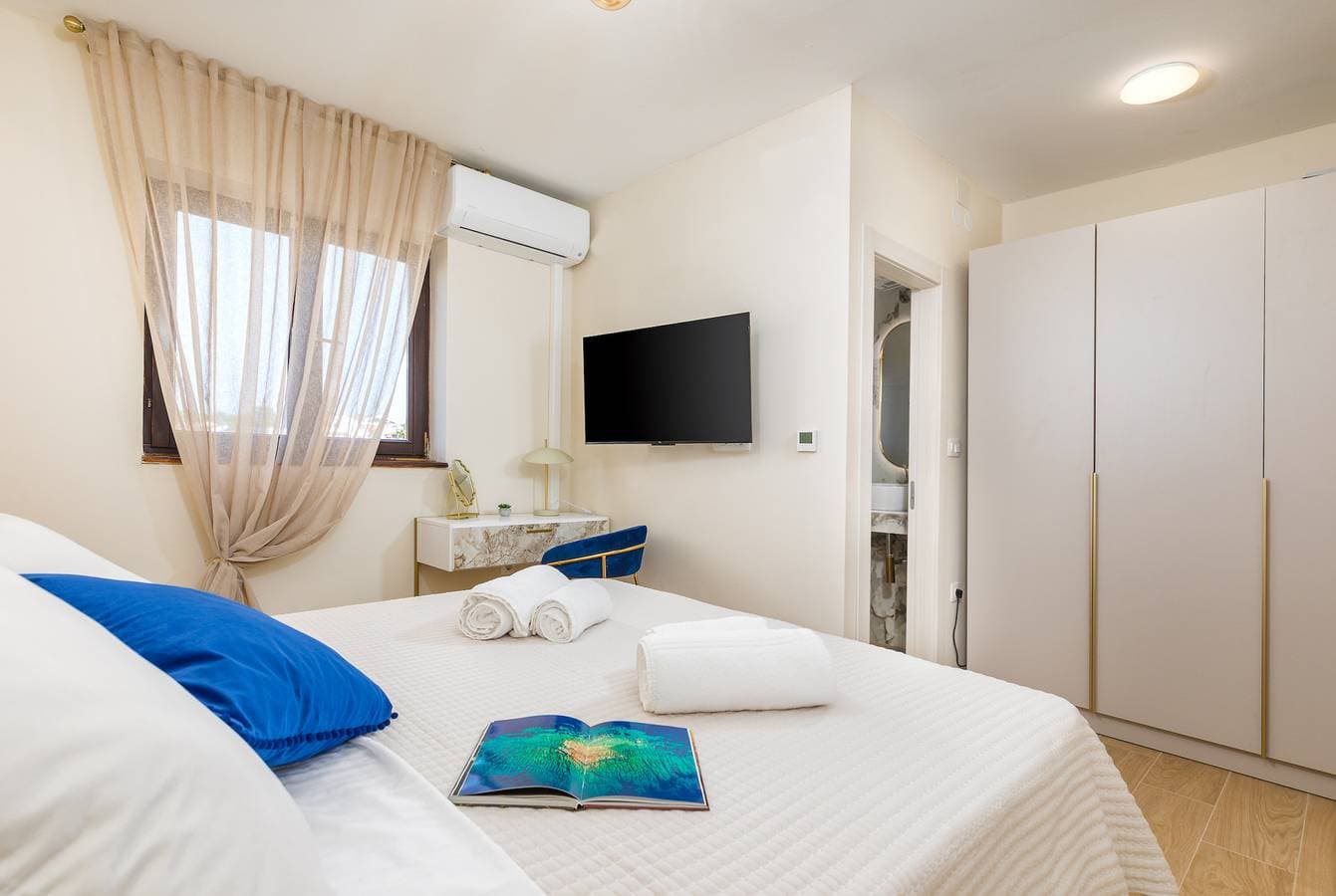 Foto 7 von 14: Luxe Double Room Marceta 7 with Shared Pool