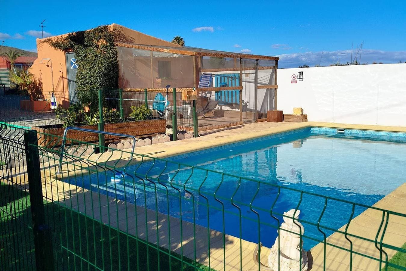 Foto 5 von 34: Ferienhaus für 4 Personen mit Terrasse