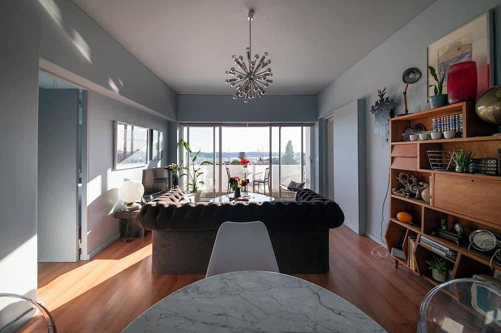 Lisbon river view design penthouse 1