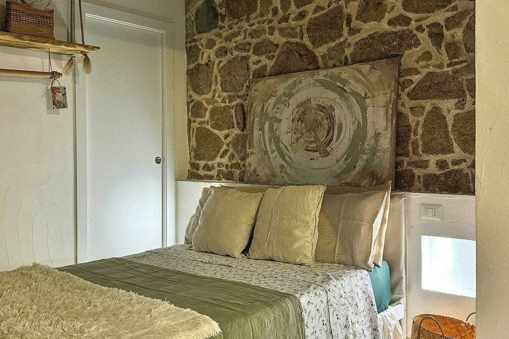 Foto 2 von 28: Alter Schafstall mit Aussicht in Solanas