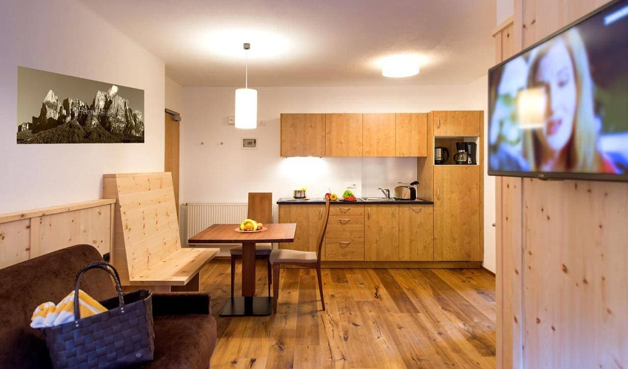 Foto 7 von 8: Superior One-Bedroom Apartment with Balcony