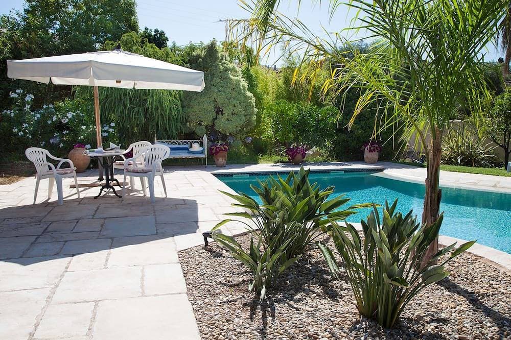 Foto 8 von 21: Charmante Villa - 3 Sterne- in Bormes in Anwesen mit Pool -Jujube Neu