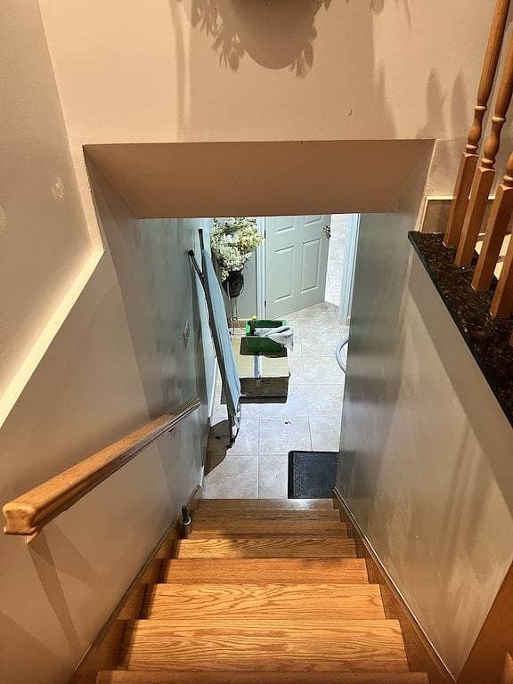 Spacious Basement in Montreal 1