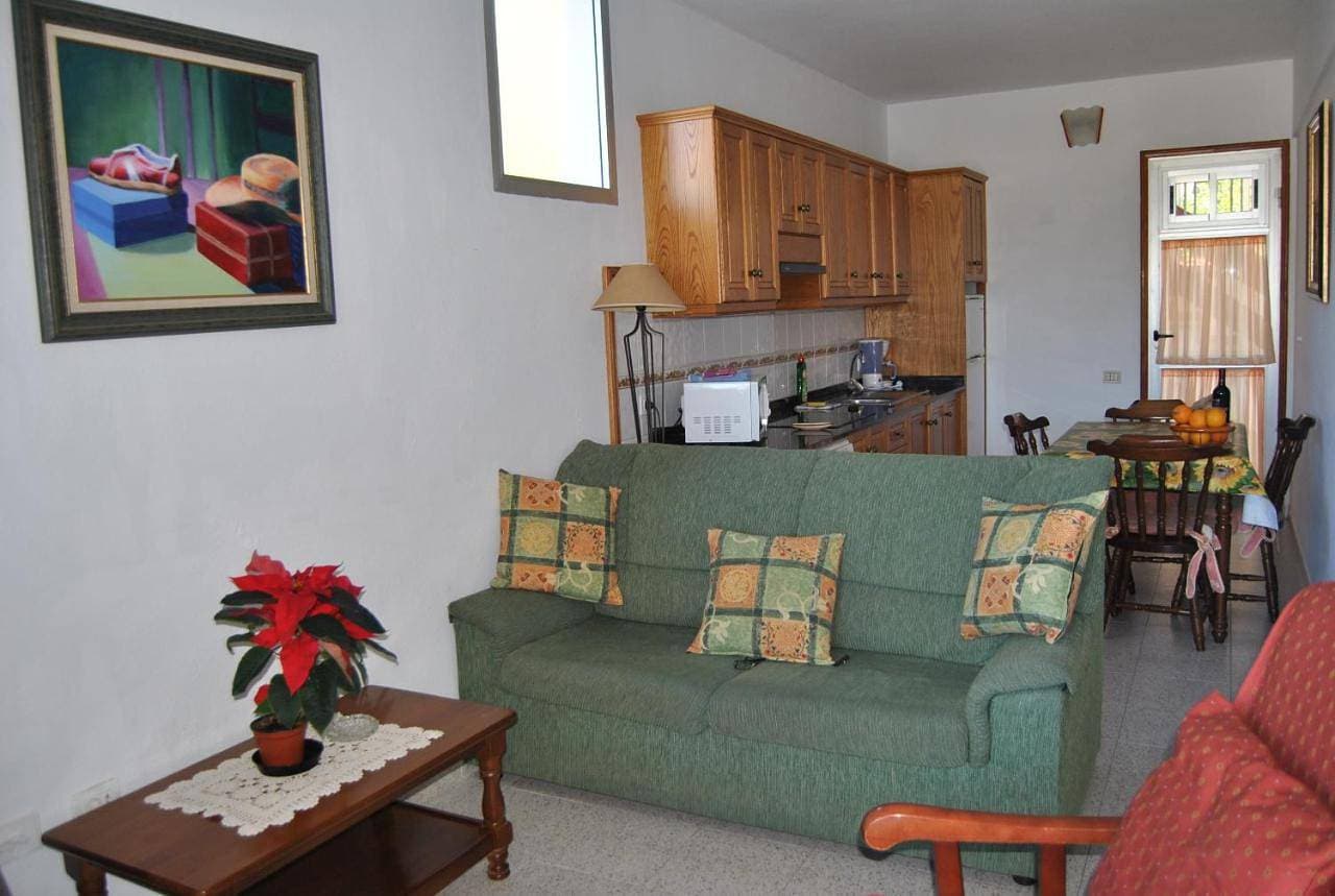 Foto 13 von 17: Two-Bedroom Apartment with Sea View (4 Adults)