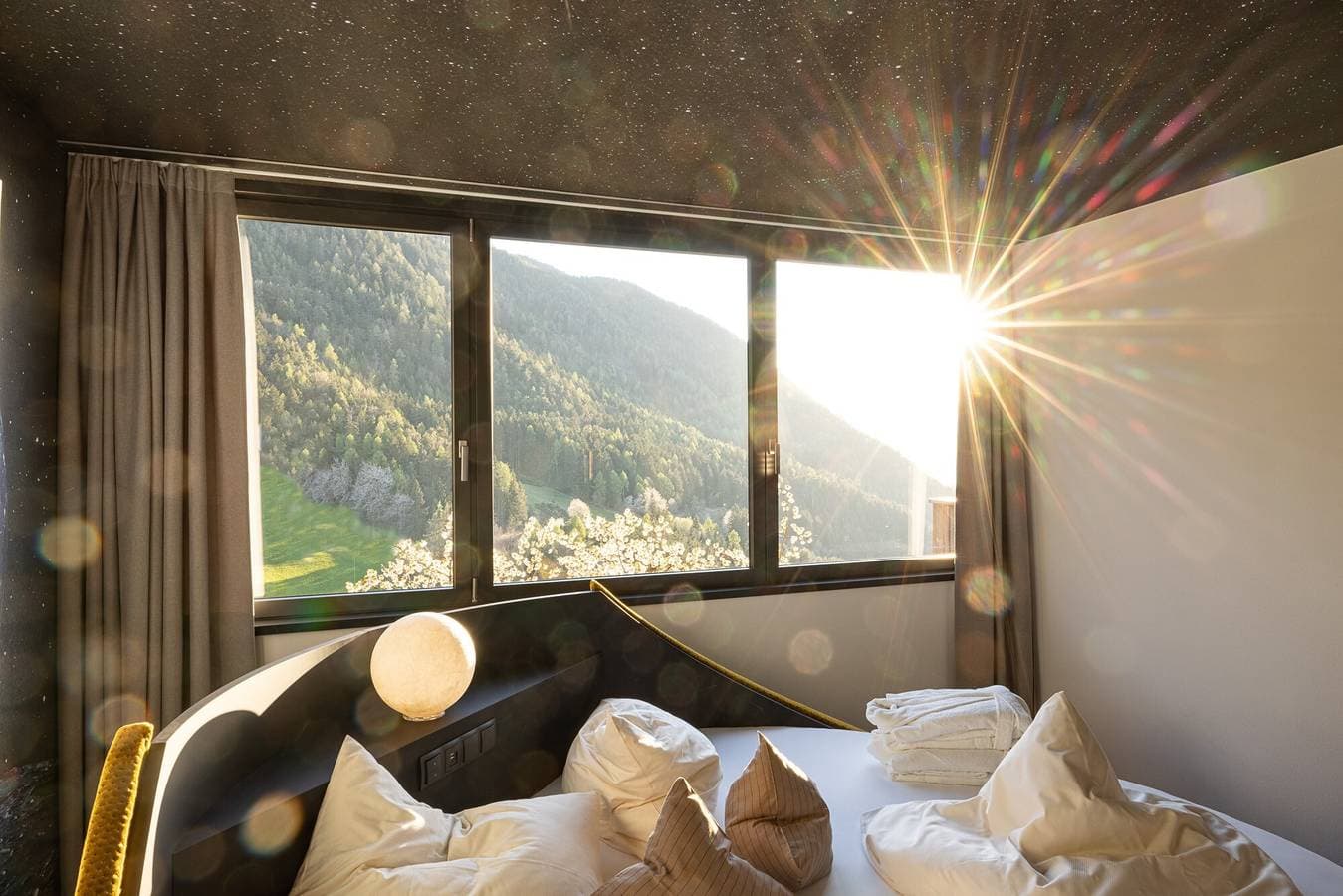 Foto 5 von 41: Charmante Ferienwohnung "Sonnleiten Sonne Mond u Sterne" mit Bergblick