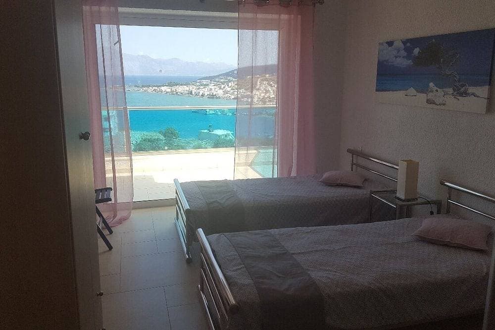 Foto 5 von 30: Villa Dore, herrliche Aussicht auf das Meer und Mirabello Bay