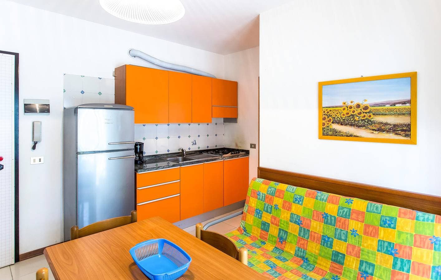 Foto 2 von 21: Apartment am Strand mit Pool, AC, Terrasse und Parkplatz