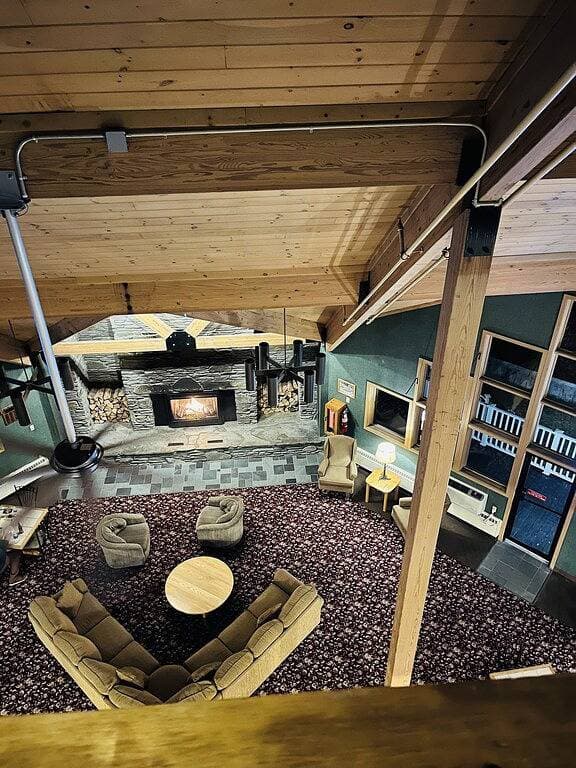 Foto 13 von 19: Loon Mtn Loft w/Pool, Jacuzzi Access, Mtn Shuttle