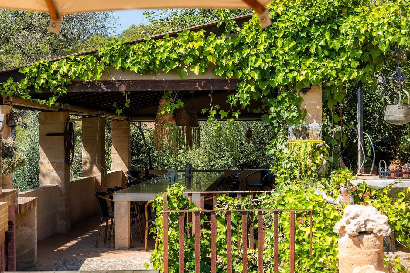 Foto 3 von 35: Ferienhaus "Es Sestador" mit Bergblick, Gemeinschaftspool und WLAN