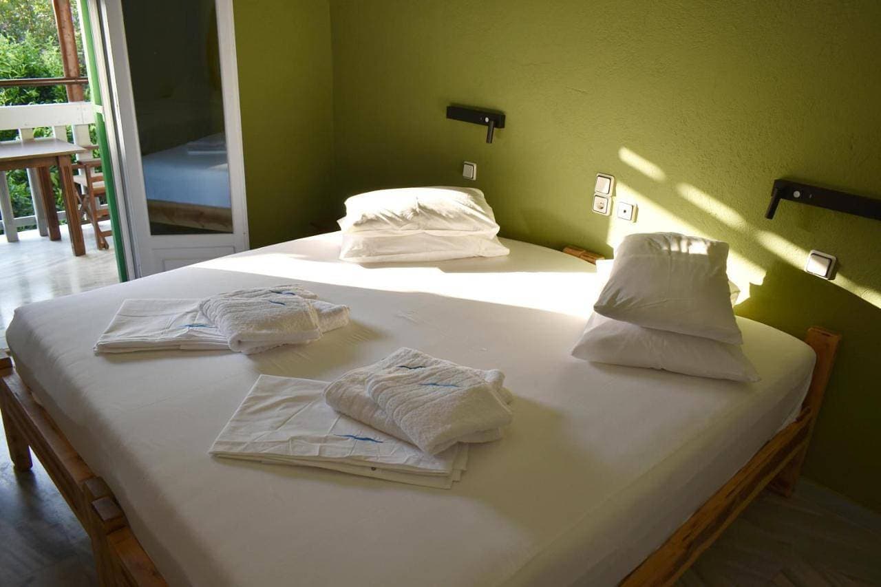 Foto 8 von 15: Standard Double or Twin Room