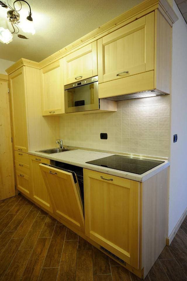 Foto 8 von 14: One-Bedroom Apartment with Balcony