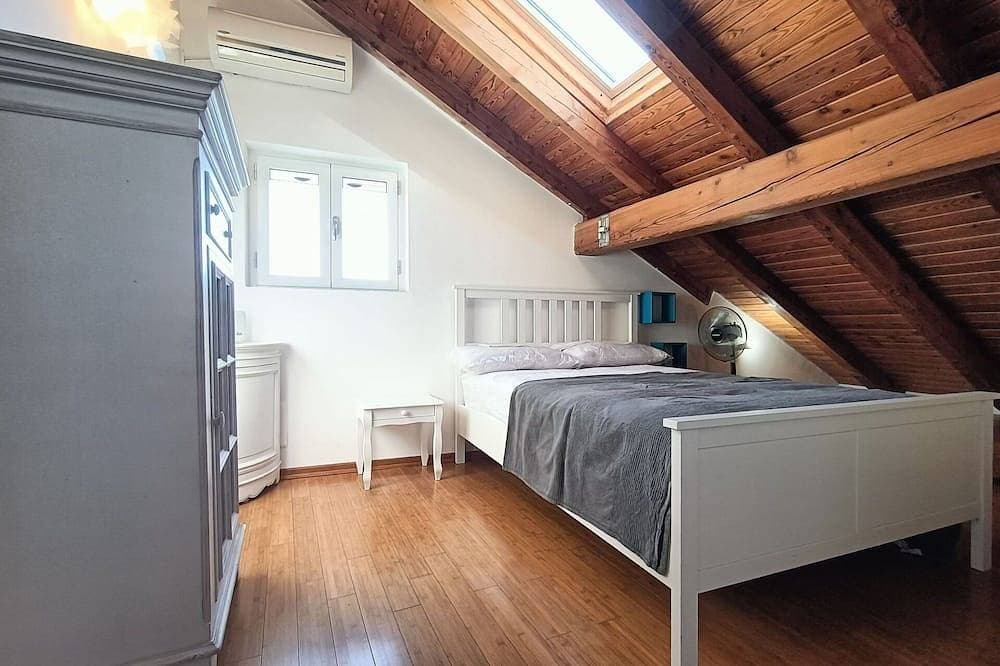 Foto 2 von 30: Atemberaubendes  Ferienhaus für 6 Gäste mit Klimaanlage,  W-Lan und Terrasse