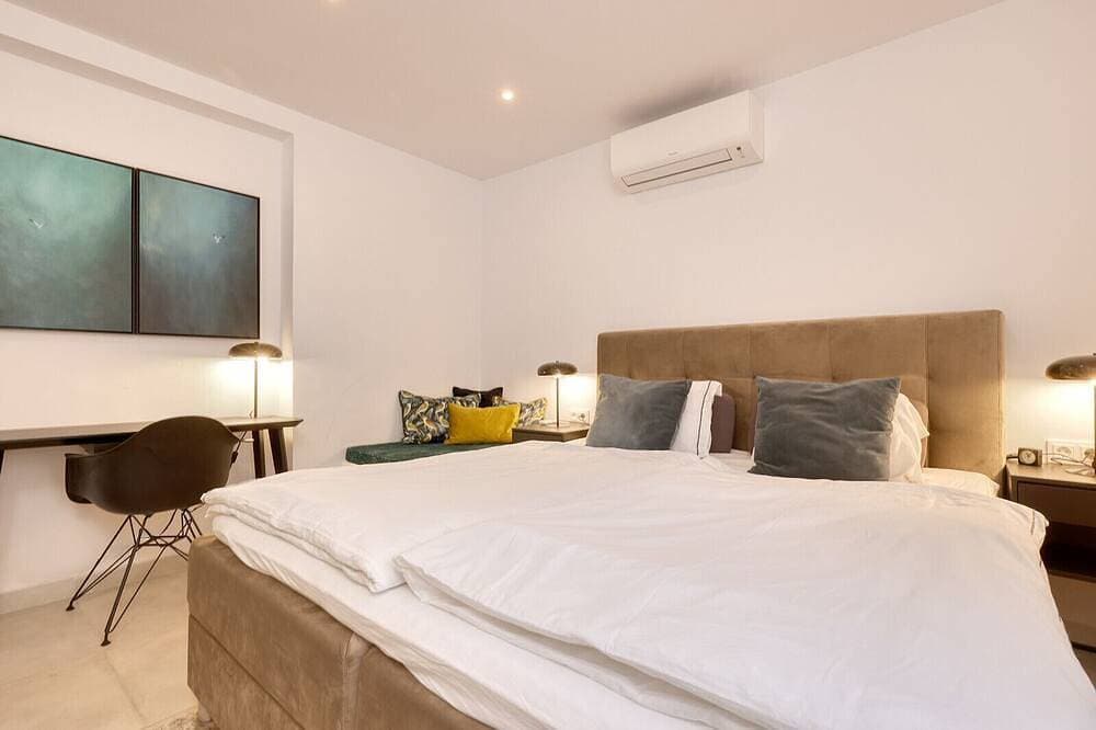 Foto 3 von 30: Stylish & Modern Fuengirola Apt, Near Beach