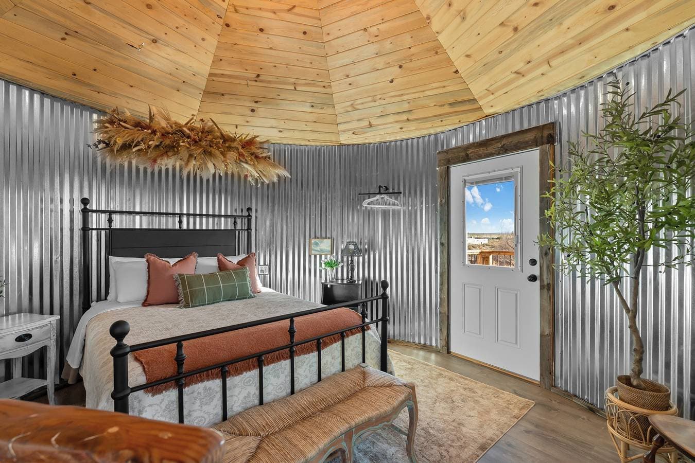 Foto 9 von 28: Blockhütte für 2 Personen mit Balkon