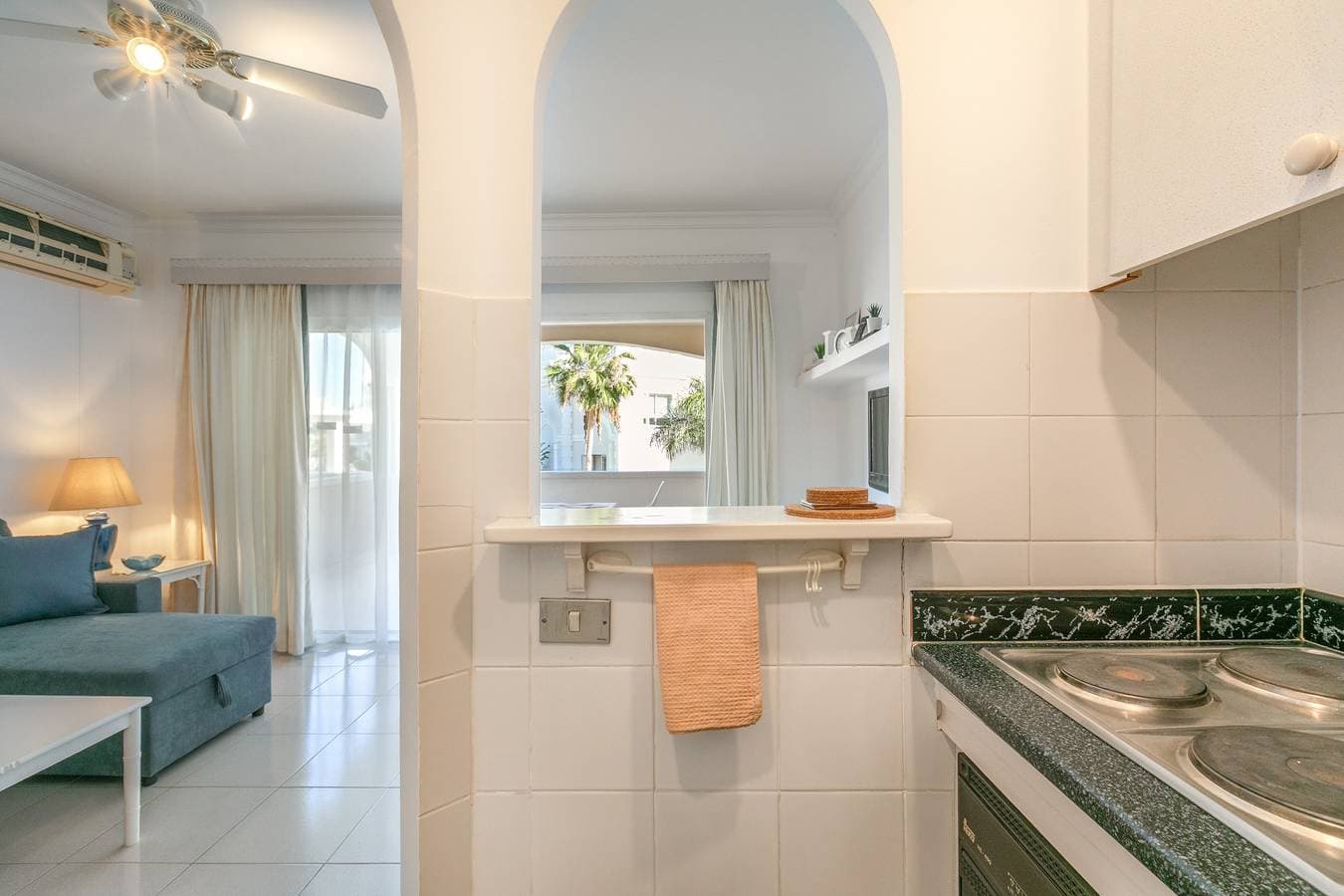 Foto 6 von 26: Ferienwohnung 'Golf Del Sur Oasis' mit Gemeinschaftspool, privater Terrasse & WLAN