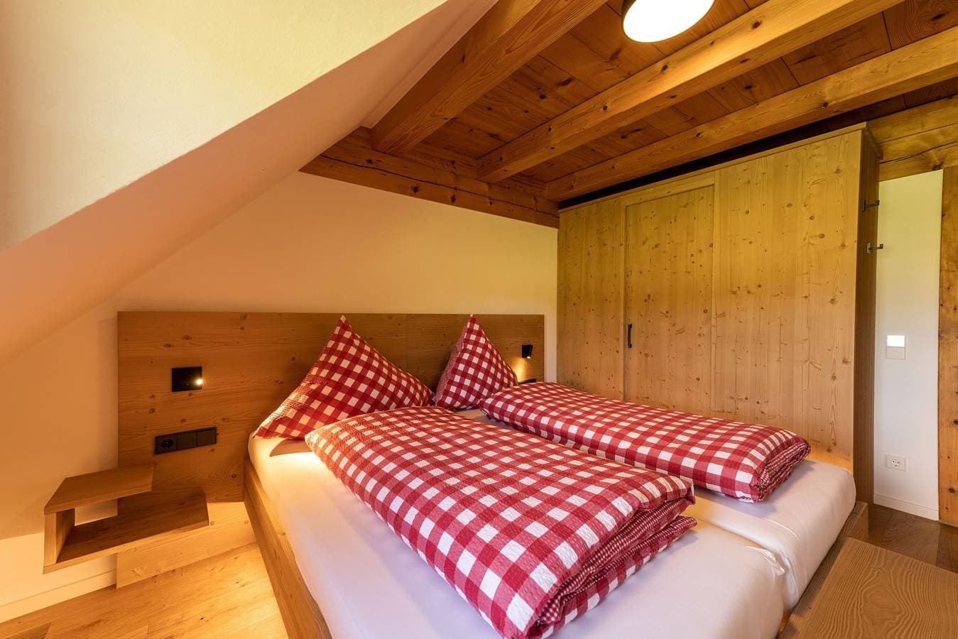 Foto 3 von 23: Ferienwohnung 'Tannenstube' mit Bergblick, Balkon und Wi-Fi