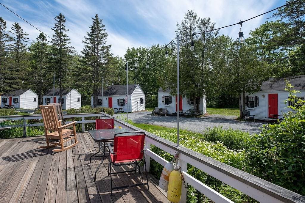 Foto 2 von 24: 11 Cute 1Br Acadia Cottage Open Hearth Inn