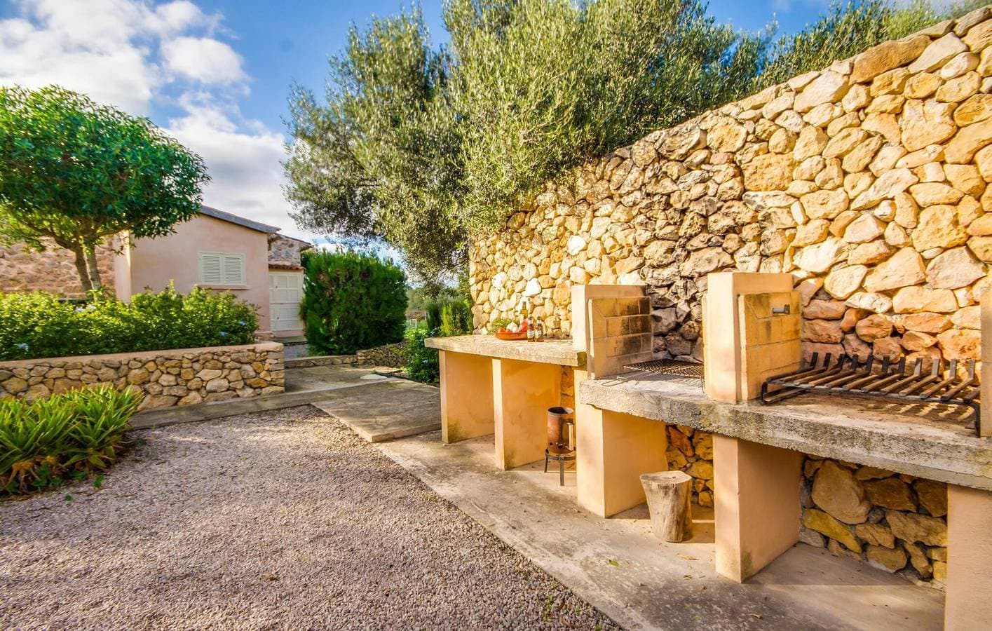 Foto 9 von 44: Gemütliche Terrassenwohnung mit Pool & Grill