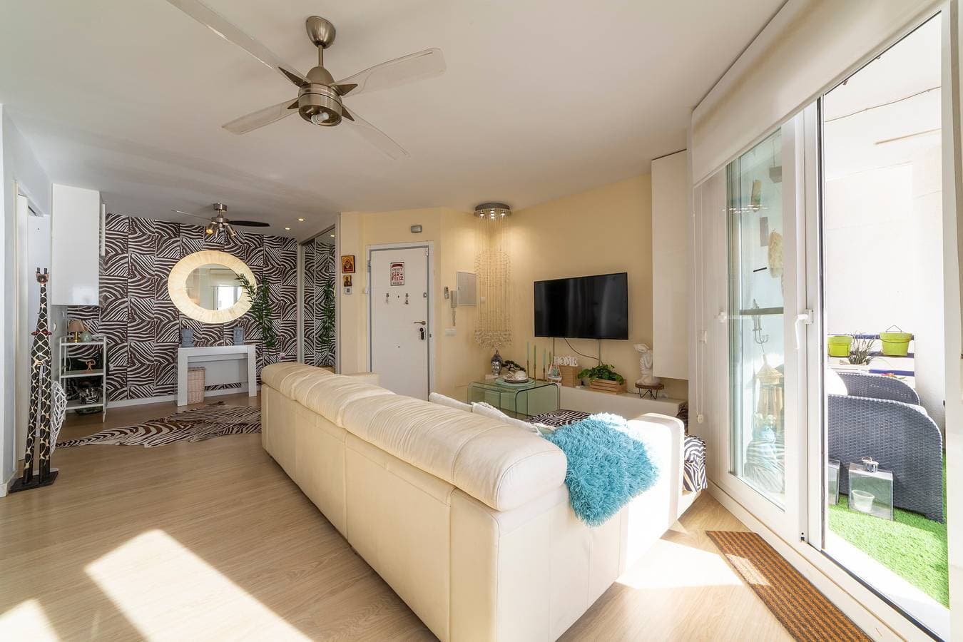 Foto 6 von 30: Apartment "Ocean Views, Paseo Marítimo" mit Terrasse und WLAN