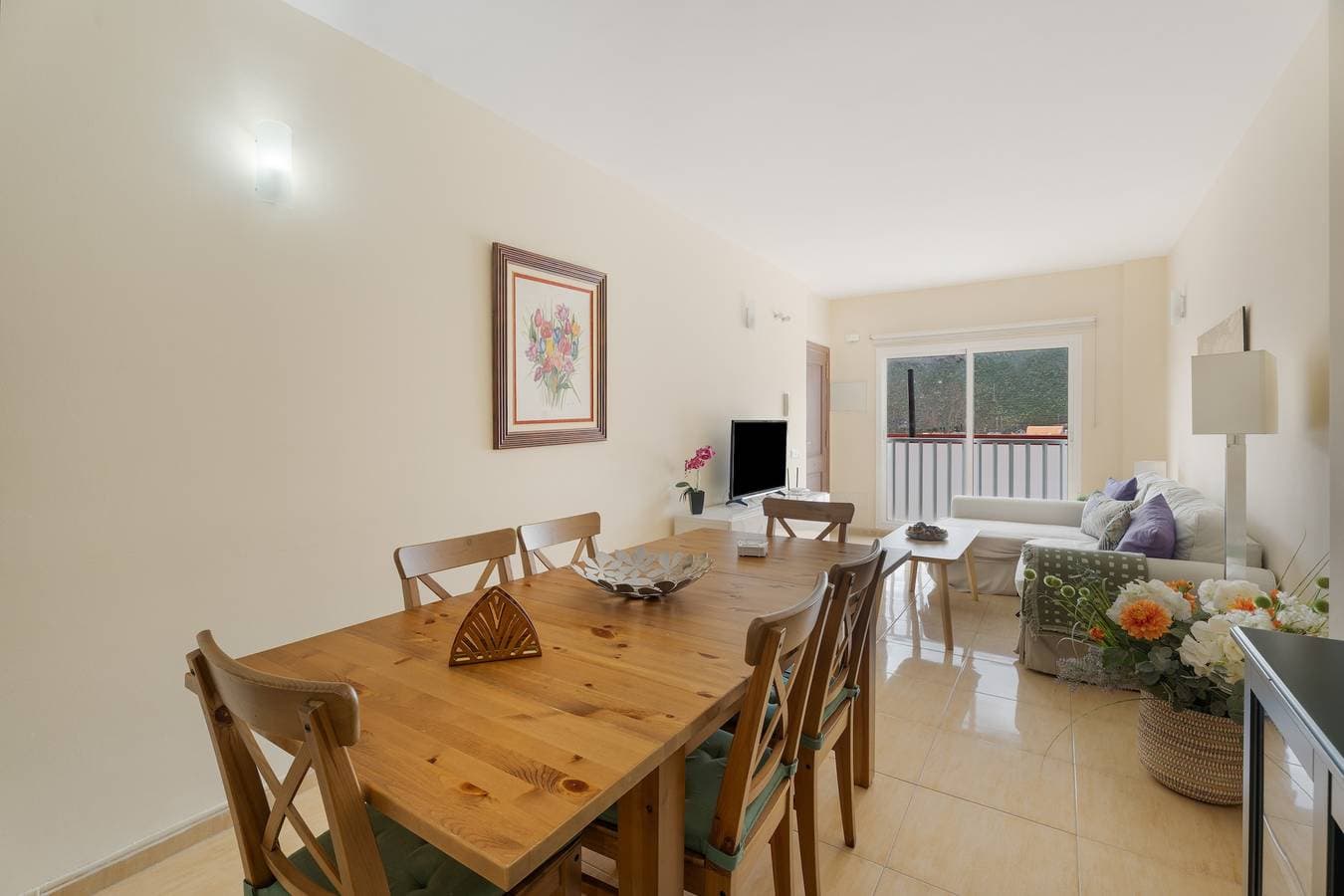 Foto 4 von 35: Casa Miramar 8 – Spektakuläre Terrasse mit Meer-, Stadt- und Bergblick