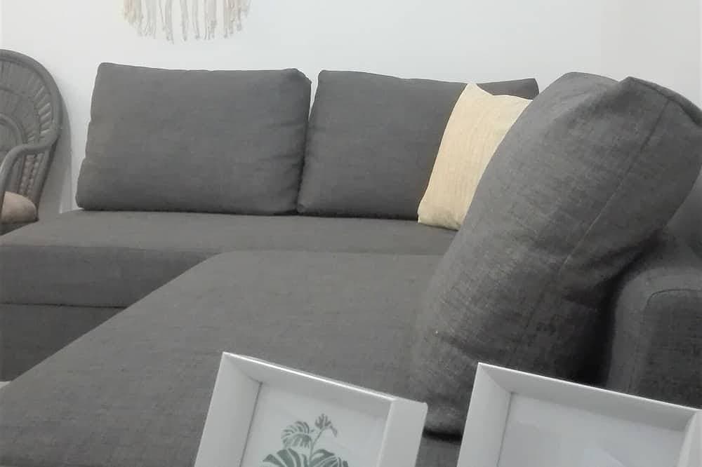Foto 8 von 30: Sea Escape Boutique Apartment – nur wenige Schritte von Agii Apostoli & Golden Beach