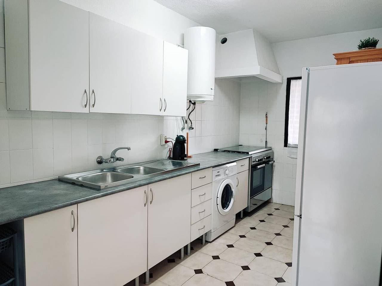 Foto 13 von 46: Ferienwohnung für 5 Personen mit Terrasse