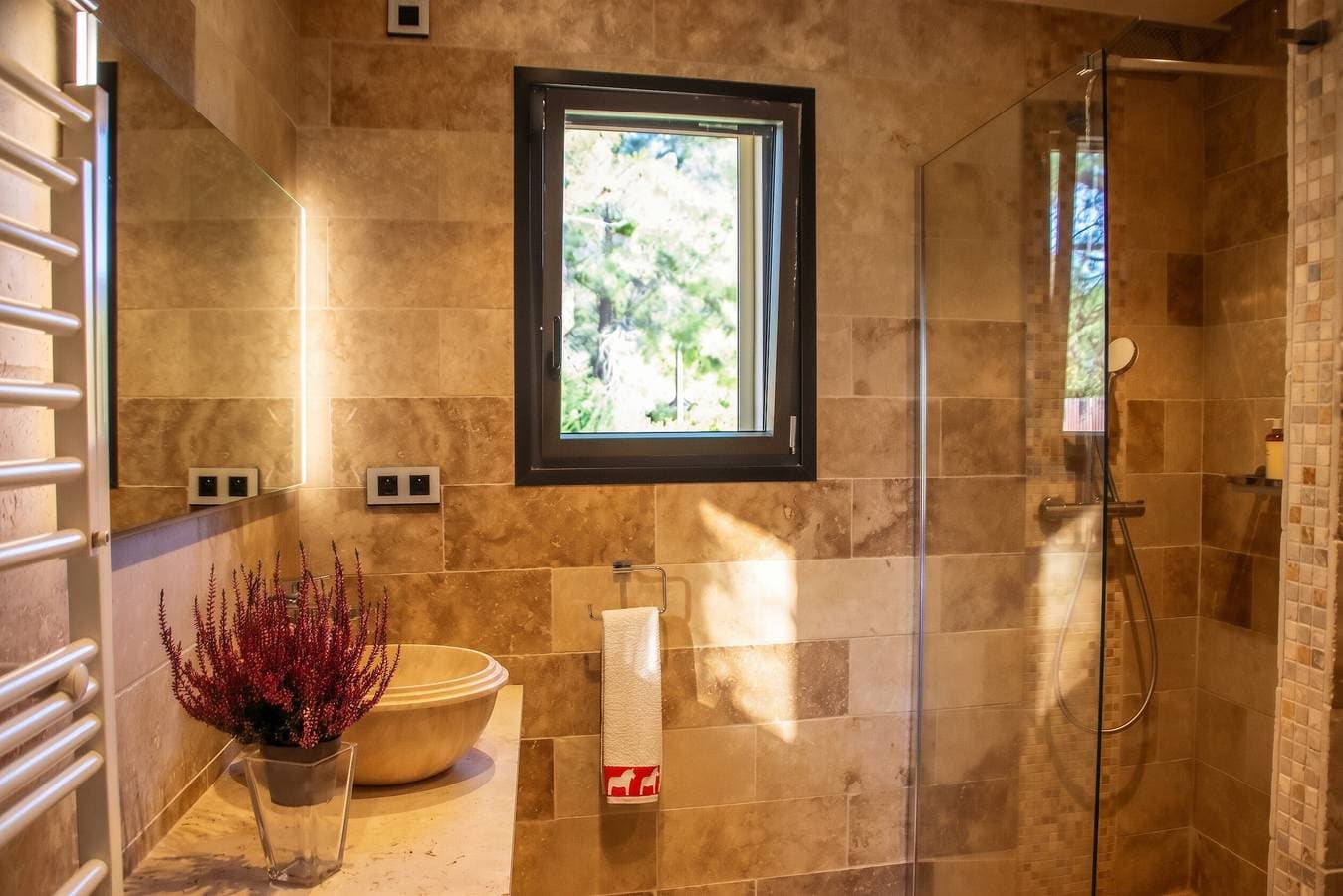 Foto 9 von 47: Außergewöhnliche Villa in Le Beausset mit beheiztem Pool