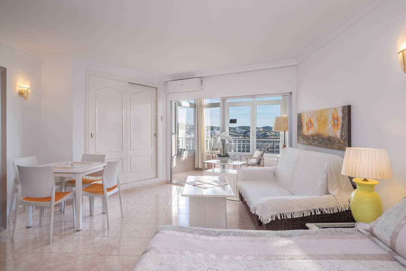 Foto 8 von 19: "Penthouse-Studio mit Meerblick" mit Meerblick und Pool
