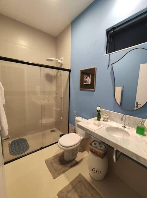 Foto 8 von 8: Triple Room with Bathroom