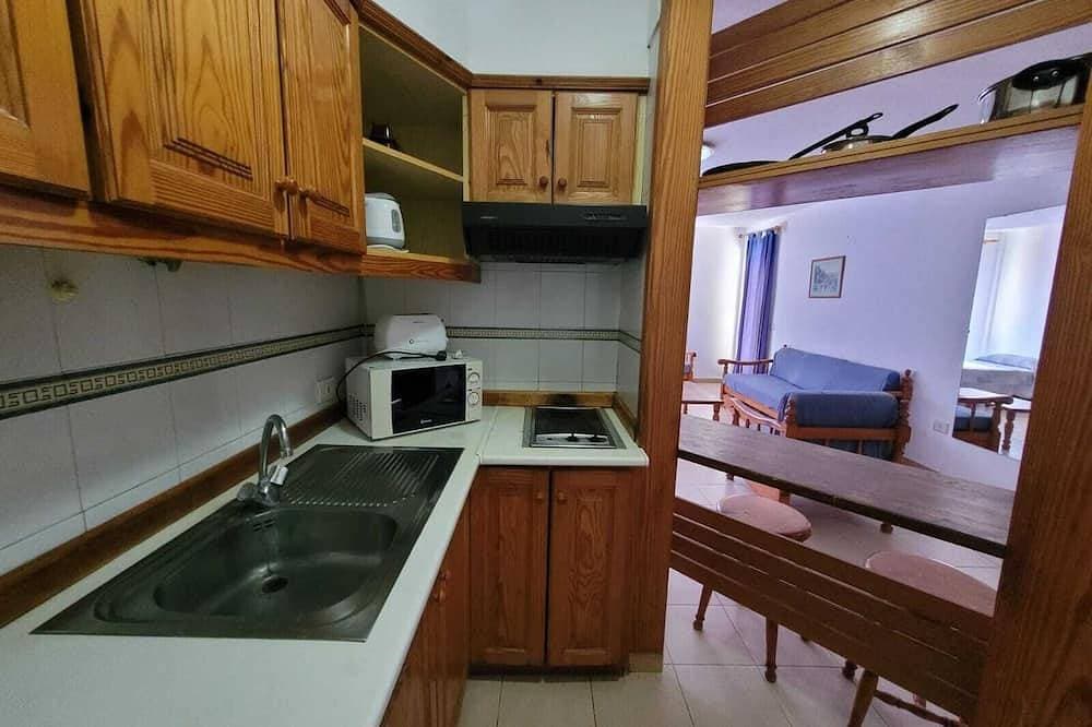 Foto 12 von 15: 1 Bed Apartment - Sleeps 2 - Pool - Parking